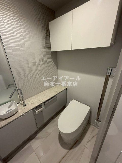 トイレ　参考写真