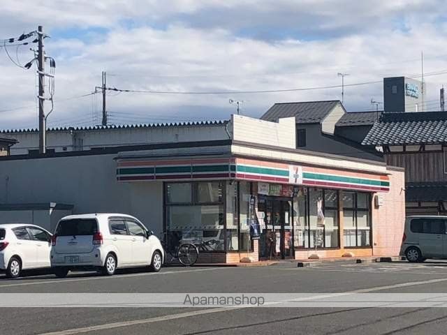 コンビニ　セブンイレブン（コンビニ）まで2431m
