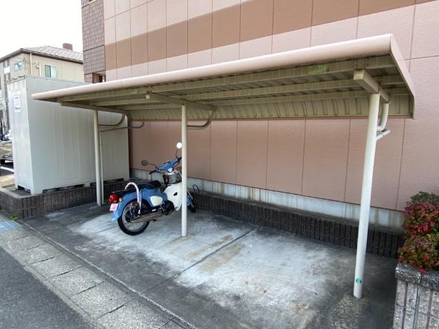 その他共有部分　外観写真（昼）