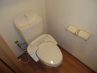 トイレ　シャワー付トイレ