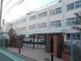 小学校　世田谷区立尾山台小学校（小学校）まで697m