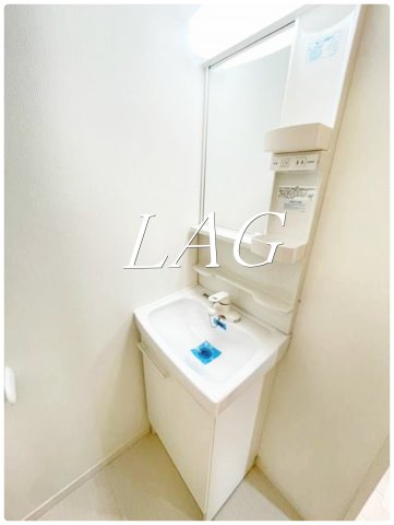 洗面設備　洗面台です。