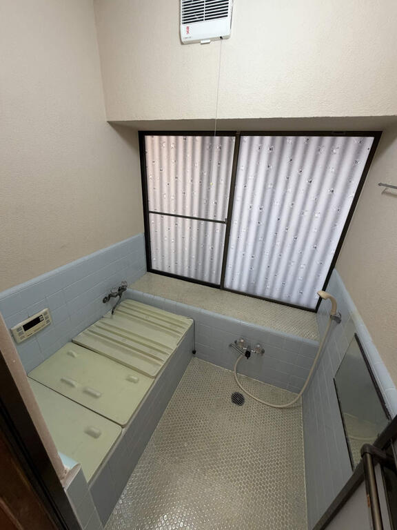 古ヶ崎2丁目貸家の風呂写真