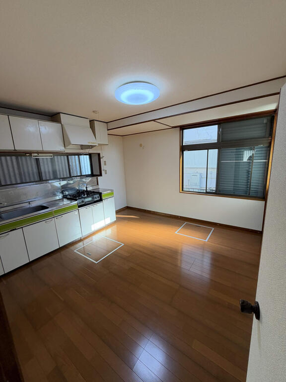 古ヶ崎2丁目貸家の居間写真