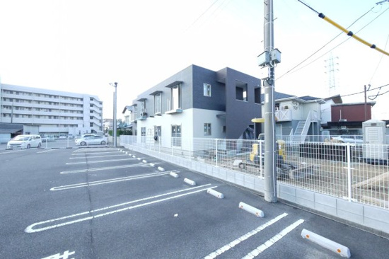 駐車場　スカイガーデン奥田南