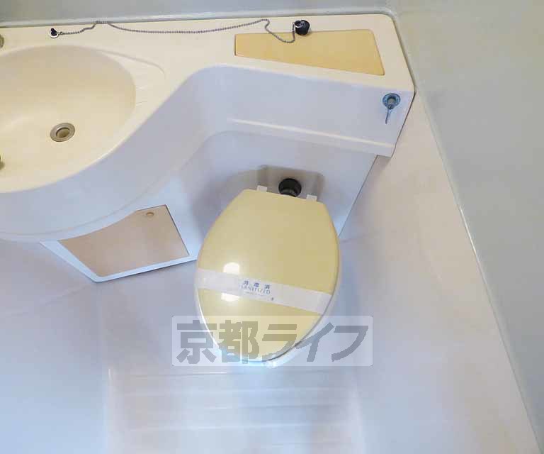 トイレ　ユニットバスです