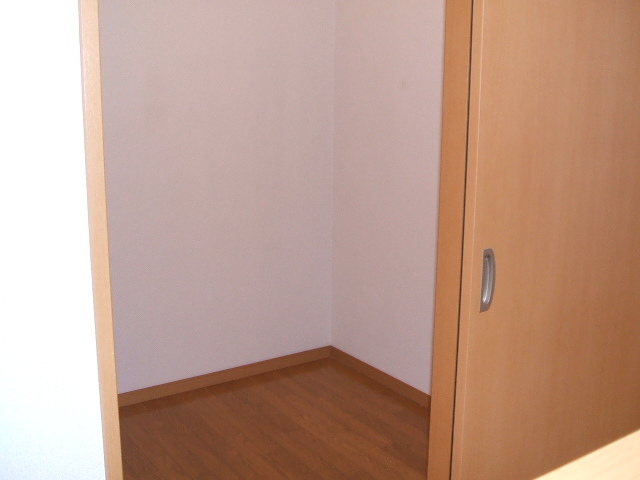 収納　※別室参考写真