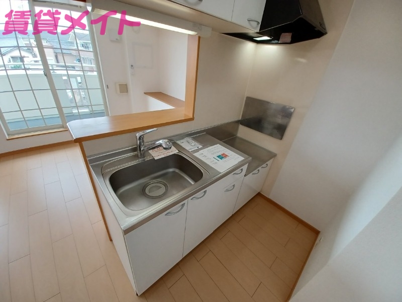 キッチン　同型参考写真
