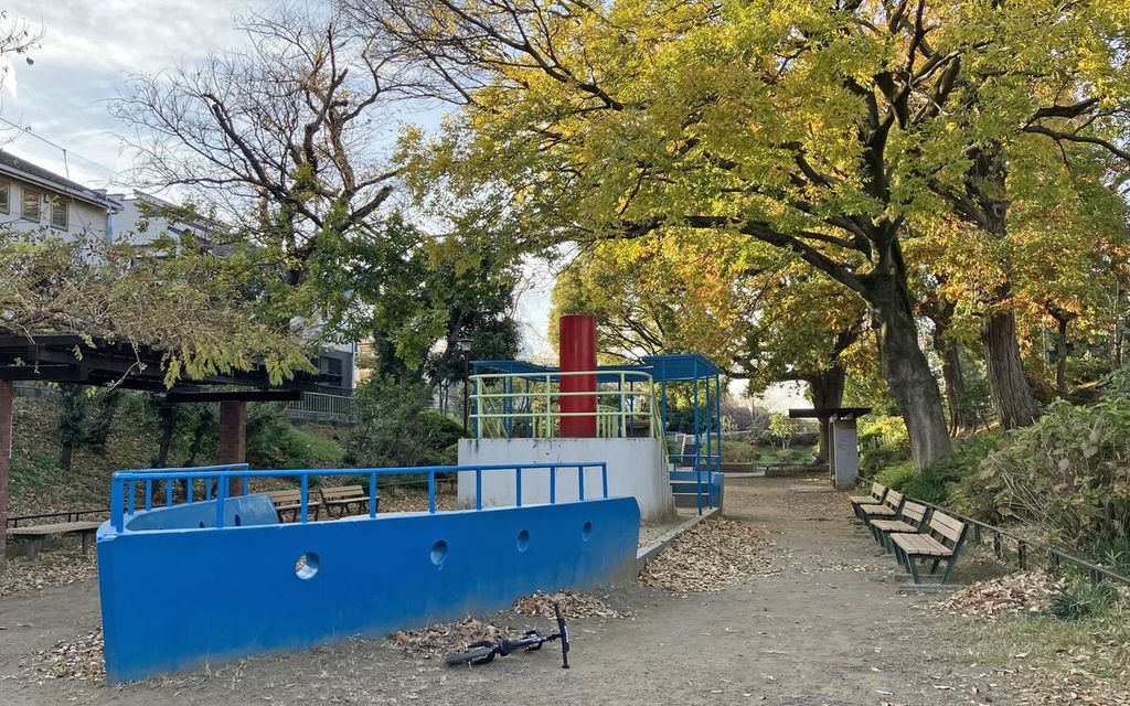 公園　玉川上水第三公園（公園）まで230m