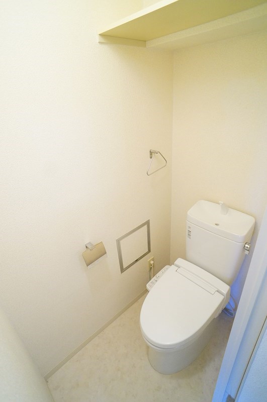 トイレ　※同建物・同タイプの写真です★（実際のお部屋とは異なります）