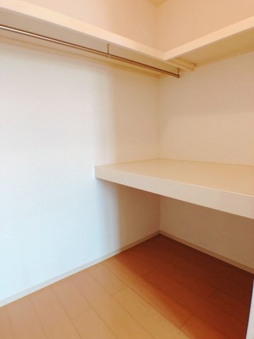 収納　ガッツリ収納出来るウォークインクローゼット