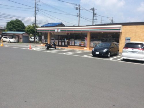 コンビニ　セブンイレブン藤沢菖蒲沢南店（コンビニ）まで493m