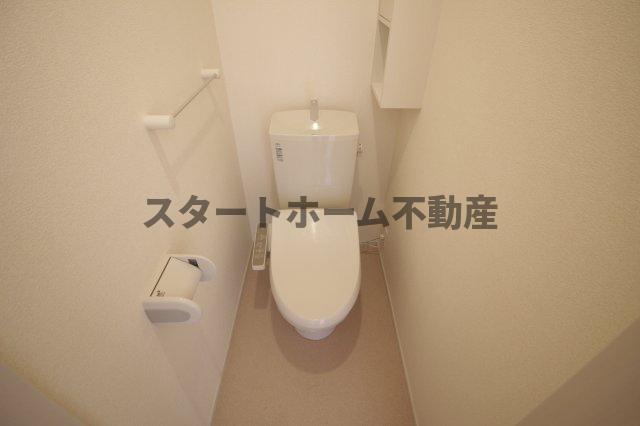 トイレ　トイレもきれいです