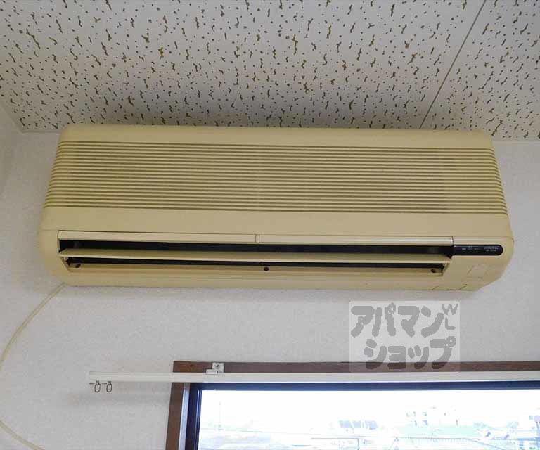 その他設備　エアコン装備