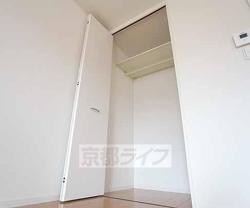 収納　奥行きしっかり取れます
