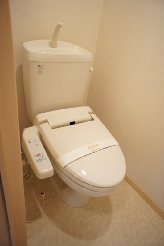 トイレ　図面と現状に相違がある場合には現状を優先