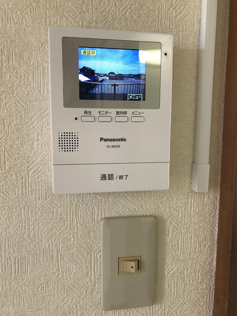 セキュリティ　モニタ付きインターホン