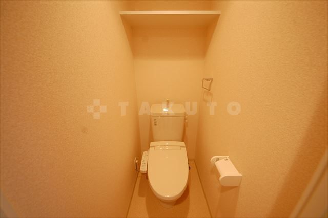Luxe新大阪EASTIIのトイレ写真