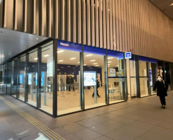 銀行　みずほ銀行芝浦シーバンス出張所（銀行）まで66m