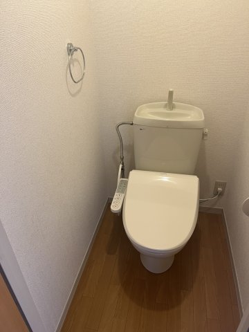 ハイツ旭が丘 I号館のトイレ写真