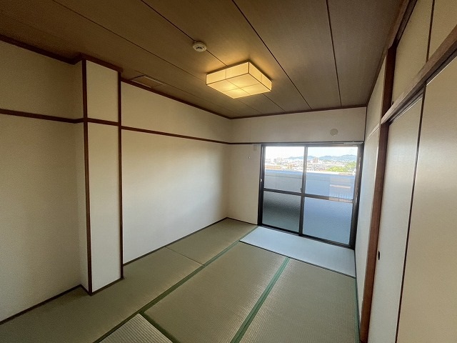 新田アパートの内装写真