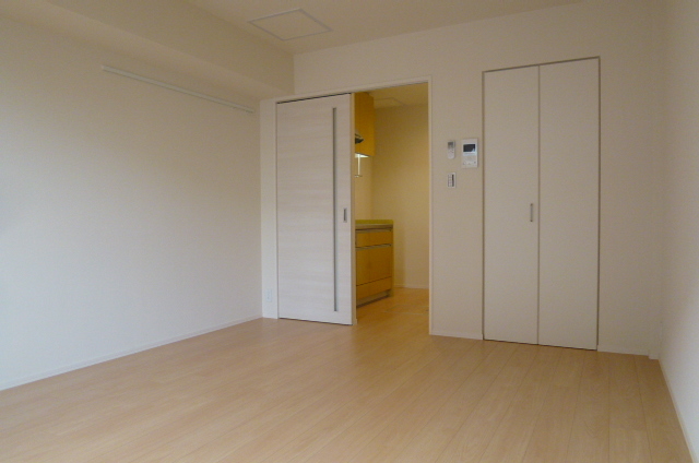 その他部屋・スペース　★キレイなフローリングのお部屋です★