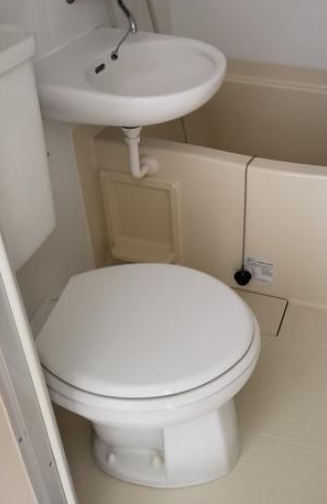ＪＲ山手線 目白駅 徒歩1分 5階建 築50年のトイレ写真