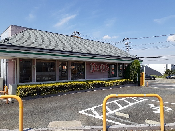 飲食店　デニーズ（飲食店）まで1600m