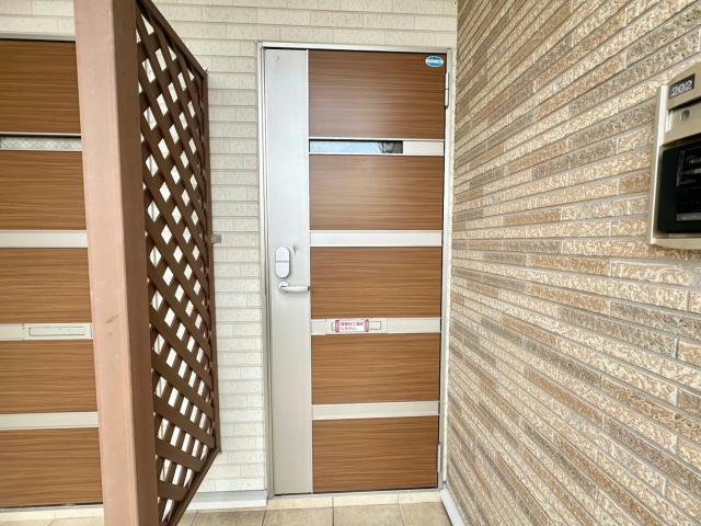 ＪＲ日豊本線 宮崎駅 2階建 築11年の玄関写真