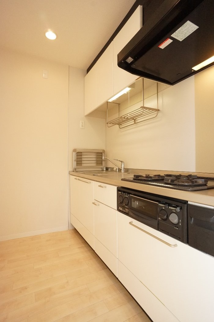 キッチン　独立タイプのキッチン～システムキッチン仕様！