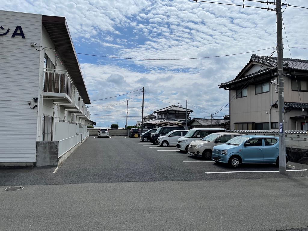 【ユーアイマンションＡ(後箇)の駐車場】