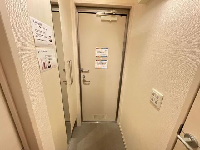 玄関　玄関入り口