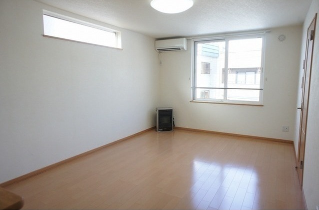 眺望　大きな窓があり明るいお部屋です♪