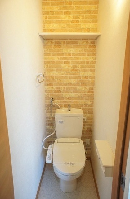 トイレ　清潔感のあるウォシュレット付きのトイレです♪