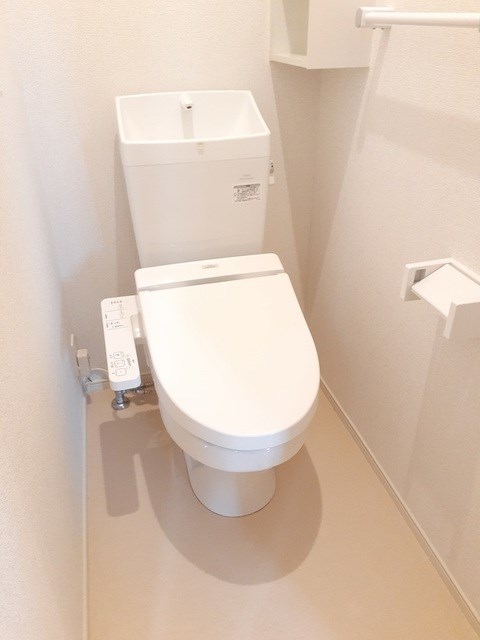 【南さつま市加世田村原のアパートのトイレ】