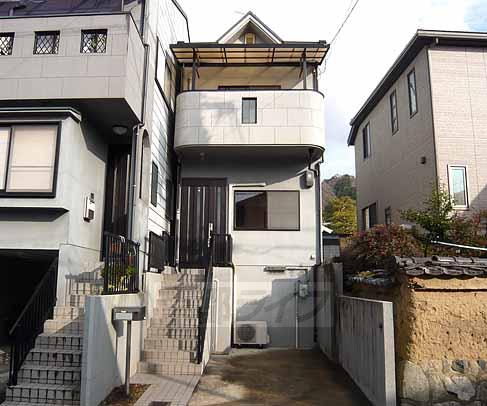 一乗寺釈迦堂町貸家の建物外観