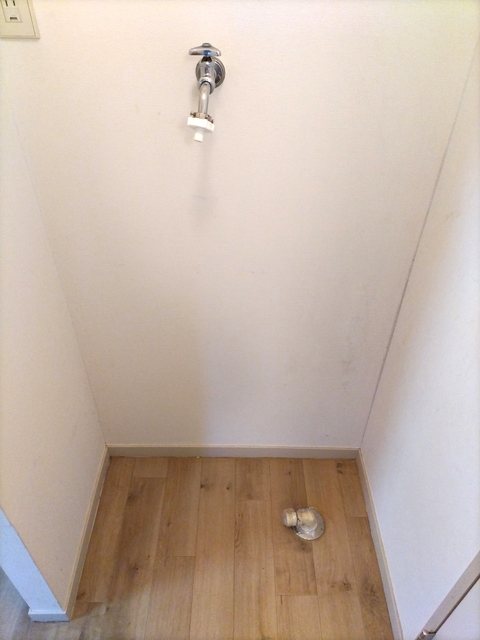 洗面設備　洗濯機置場です☆