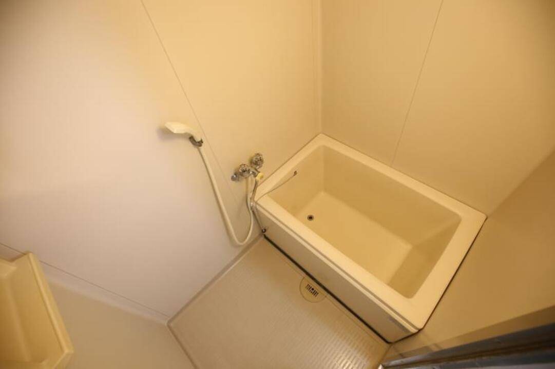 バス・シャワールーム　浴室