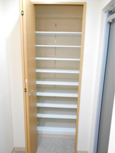 収納　別のお部屋の写真です。