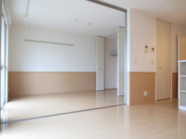 居室・リビング　２０２　ＬＤＫ　洋室