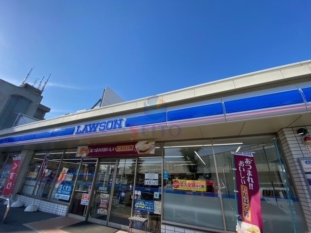コンビニ　ローソン豊中清風荘店（コンビニ）まで759m