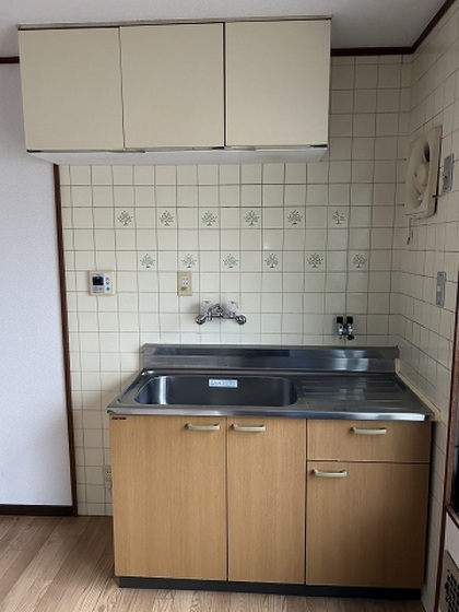 キッチン　※別号室の写真です