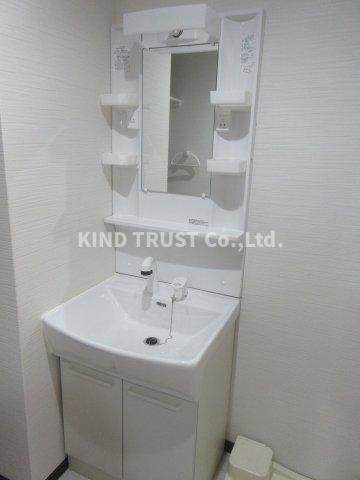 洗面設備　広い洗面スペース