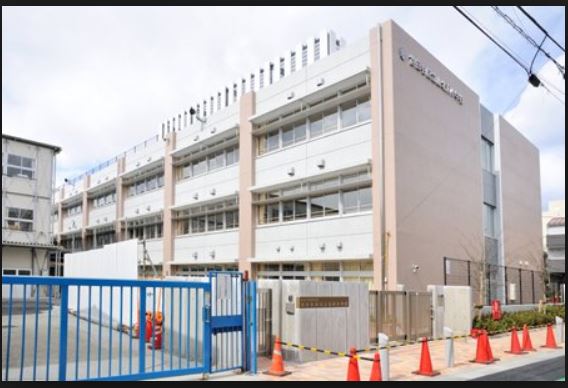 小学校　上北沢小学校（小学校）まで792m