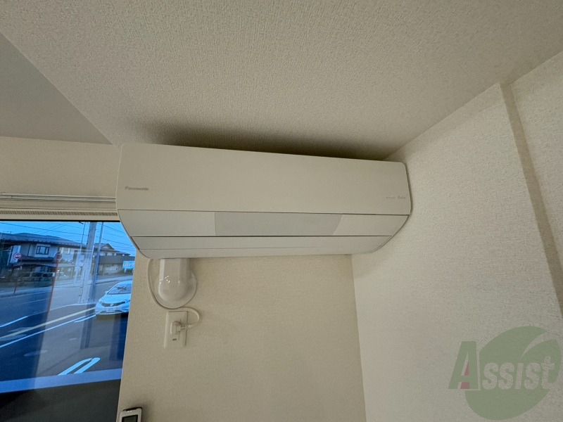 その他設備　エアコン付きです！夏でも冬でも安心ですね。