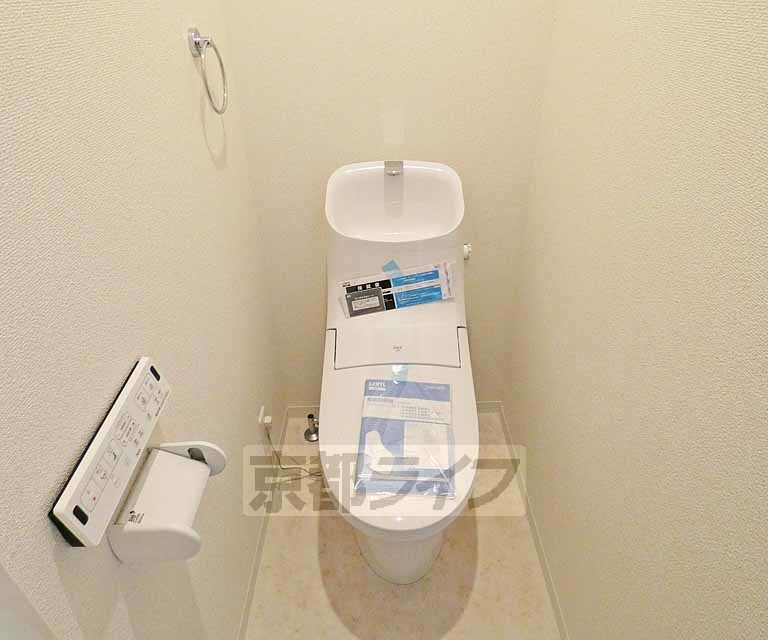 トイレ　ウォシュレット付きです！