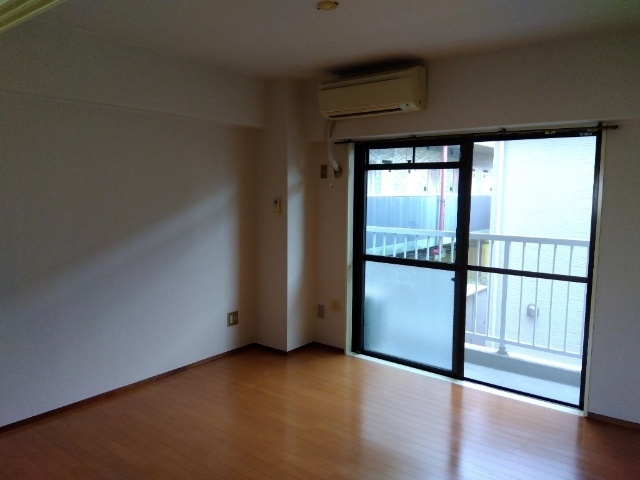 居室・リビング　洋室６．２帖