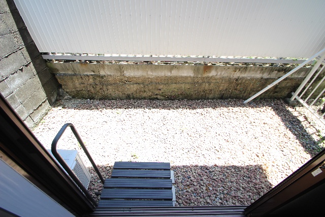 庭　別室の参考写真です。※現況優先