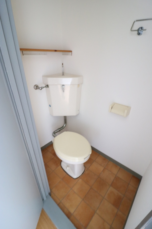 トイレ　落ち着いたトイレです