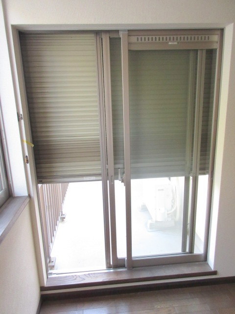 セキュリティ　安心の防犯シャッター